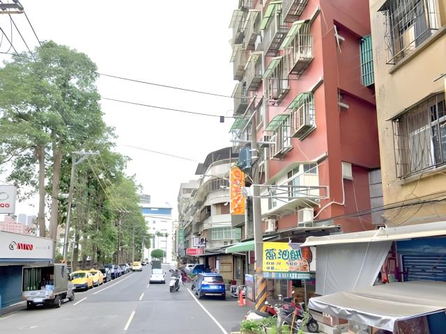 新北華廈法拍-6