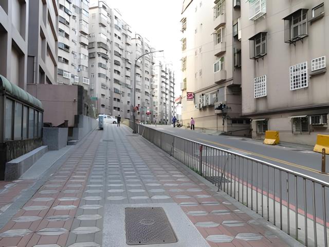 桃園楊梅法拍大樓-2