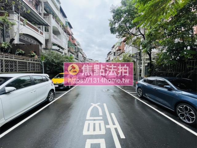 新北新店拍賣公寓-10