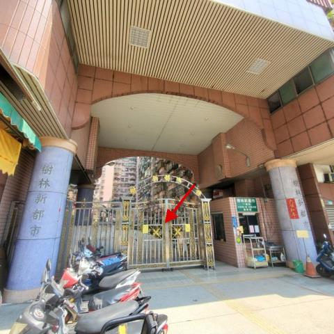 新北樹林法拍大樓-2