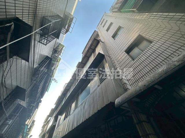 基隆中山區公寓法拍-1