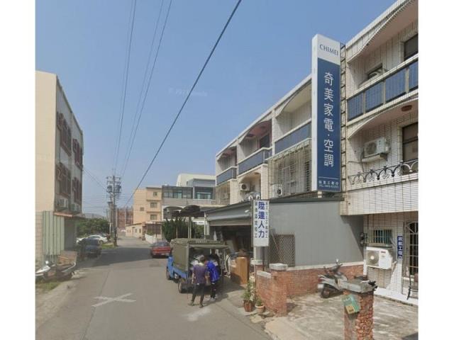 台中大甲法拍透天-3