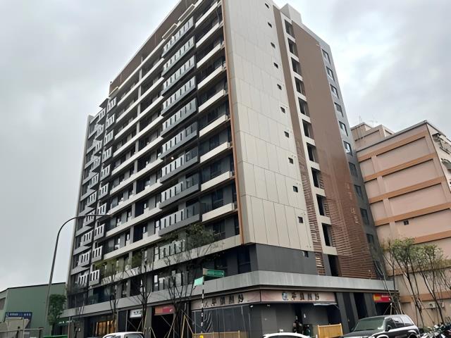 桃園桃園區法拍大樓-2