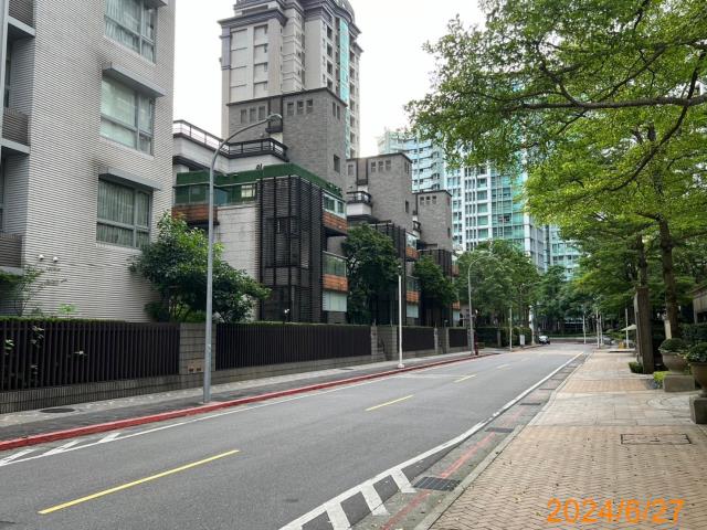 台北法拍大樓-8