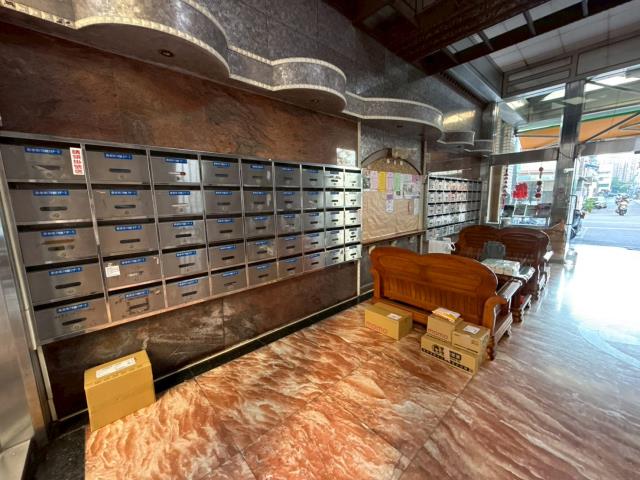 高雄大樓法拍-6