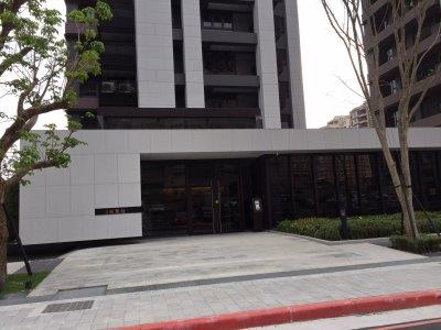 新北淡水法拍大樓-7