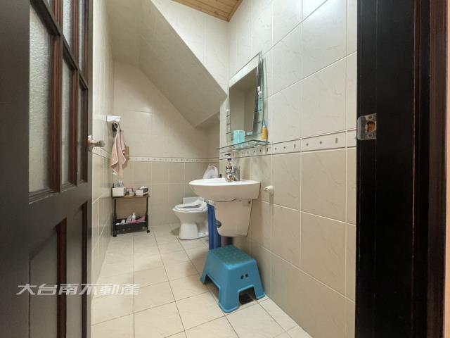 台南永康透天-13