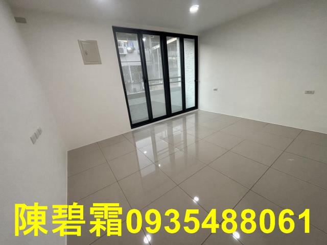 台南南區透天-11