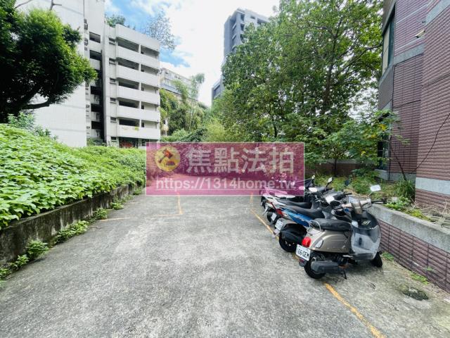 台北華廈法拍-12