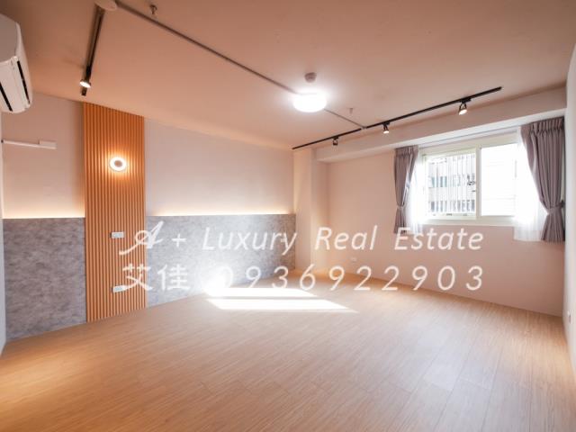 仁愛首都廣場大廈