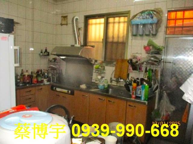 南鄉路透天店面法拍屋