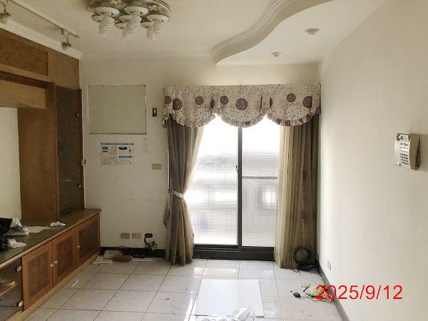 照片卓越不動產估價師