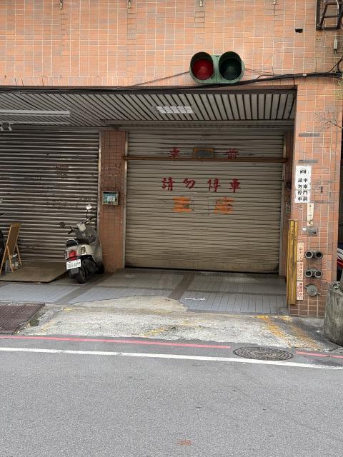 板橋拍賣華廈-5