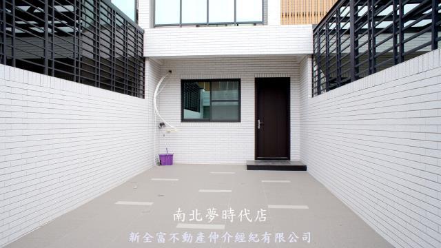 新營透天-10