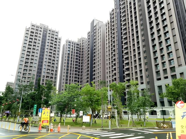 新店拍賣大樓-2