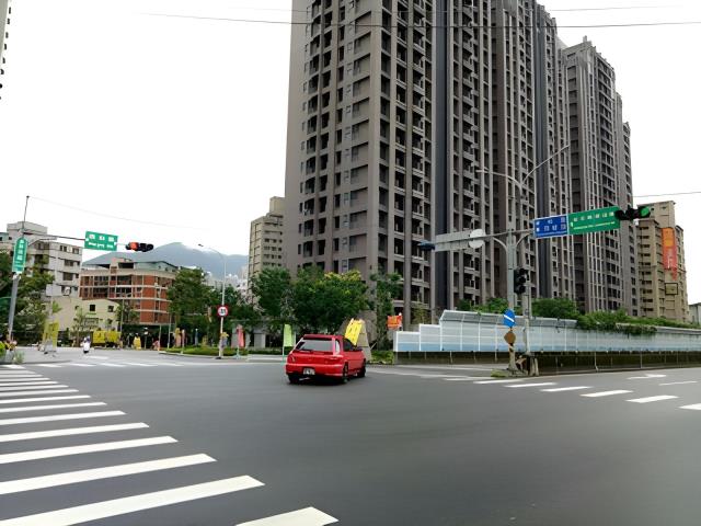 新店拍賣大樓-6