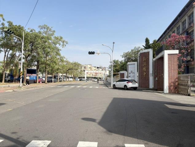 台南南區公寓-12