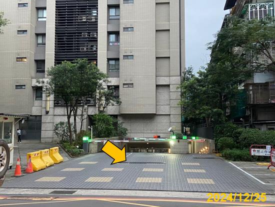 新店拍賣大樓-6