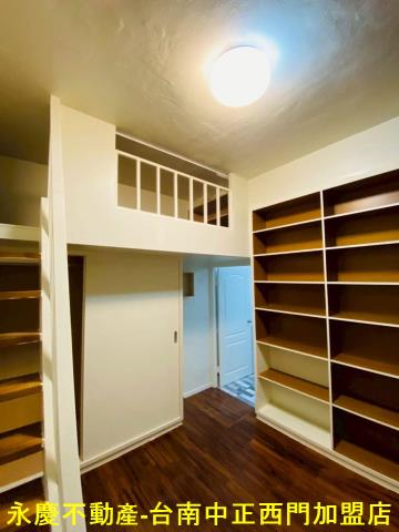 台南中西區公寓-8