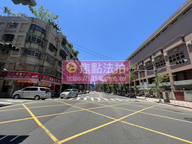 新北三重法拍大樓-7