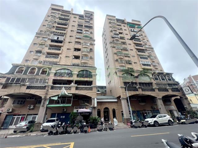 高雄三民區大樓-12