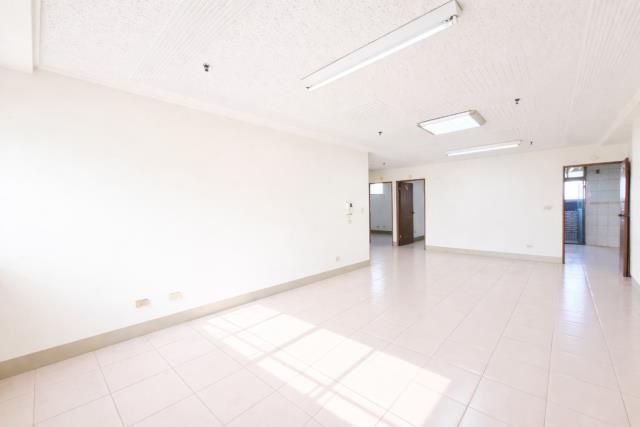 高雄楠梓大樓-13