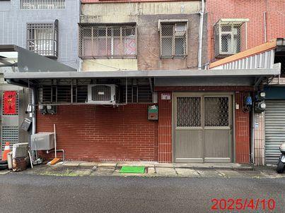 桃園中壢法拍透天-2