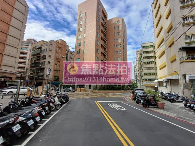 三重法拍大樓-7