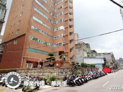 板橋大樓法拍-7