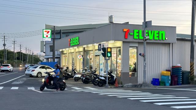 高雄岡山法拍華廈-5