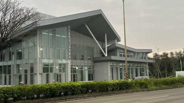 高雄岡山法拍華廈-6