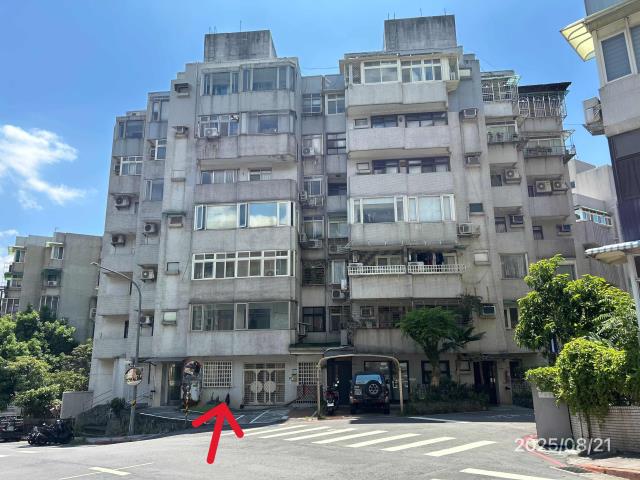 台北法拍華廈-1