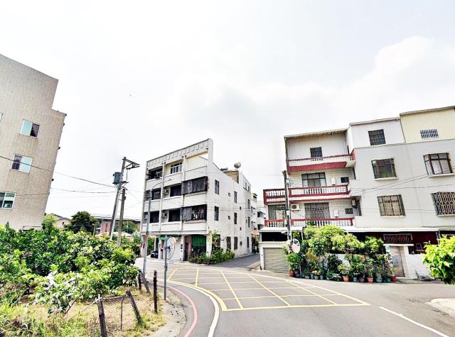 麻豆區忠孝路透天