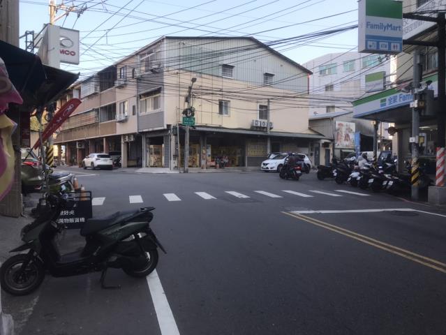 台中大里透天-7