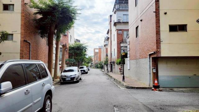 新竹香山透天-14