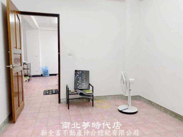 台南中西區公寓-2