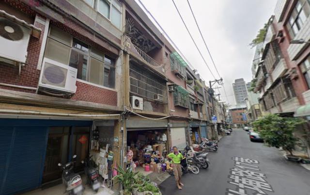 桃園桃園區透天法拍-1