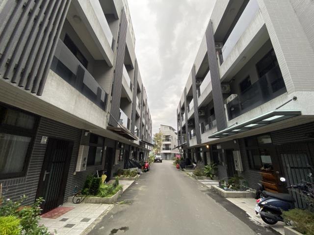 宜蘭礁溪法拍別墅-1