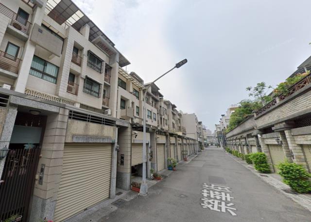 高雄左營法拍透天-8