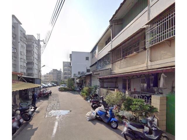 大雅法拍透天-5