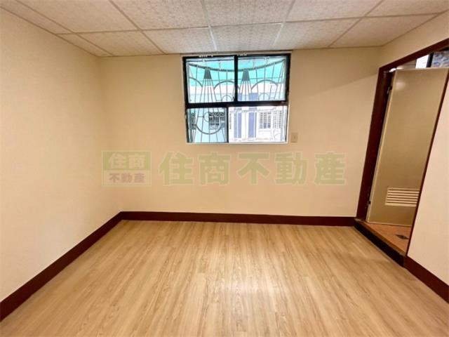 高雄鹽埕公寓-5