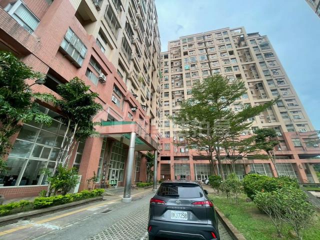 新北淡水法拍大樓-1