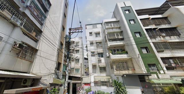 鳳山公寓法拍-3