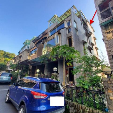 淡水法拍透天-2