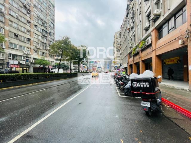 中正區法拍華廈-8