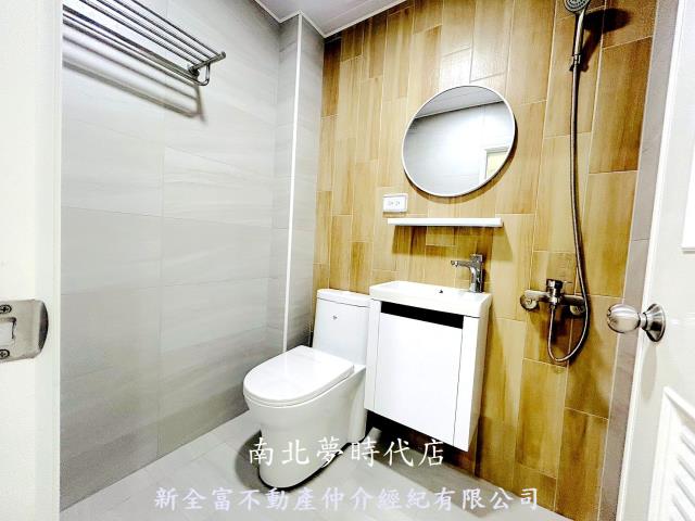 台南永康透天-12