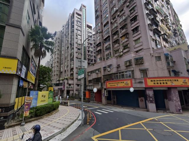 新北淡水大樓法拍-9