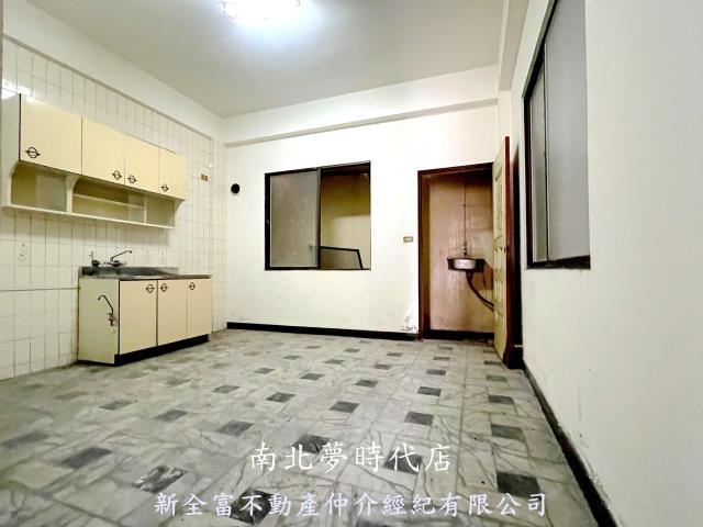 台南中西區透天-7