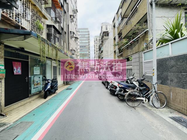 台北中山區法拍大樓-11