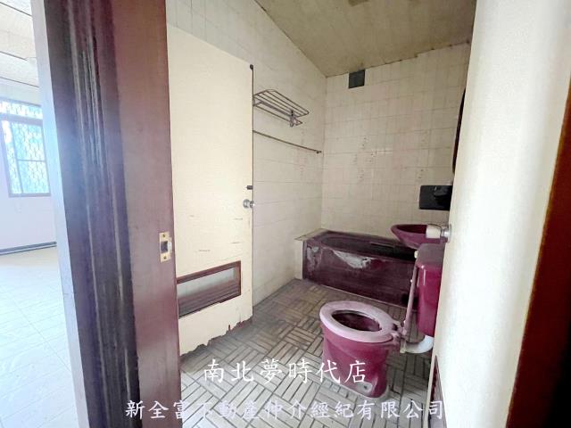 台南中西區透天-10